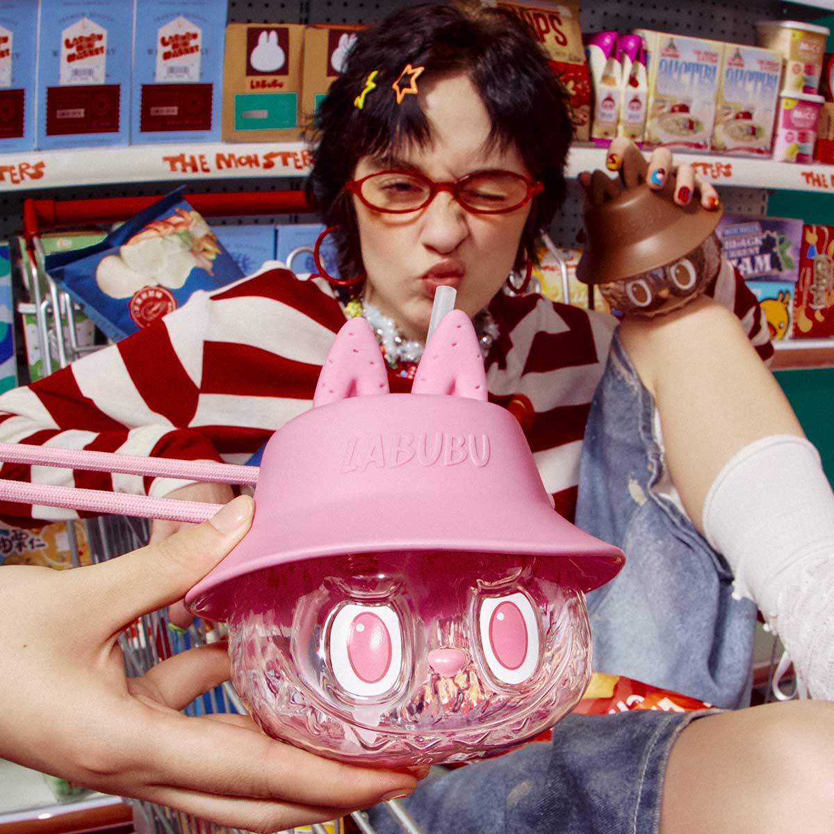 【日本未発売シークレット】POP MART LABUBU Tumbler 水筒 正規品LABUBU BLUE 水筒 日本未発売Wacky Mart Series - メルカリ