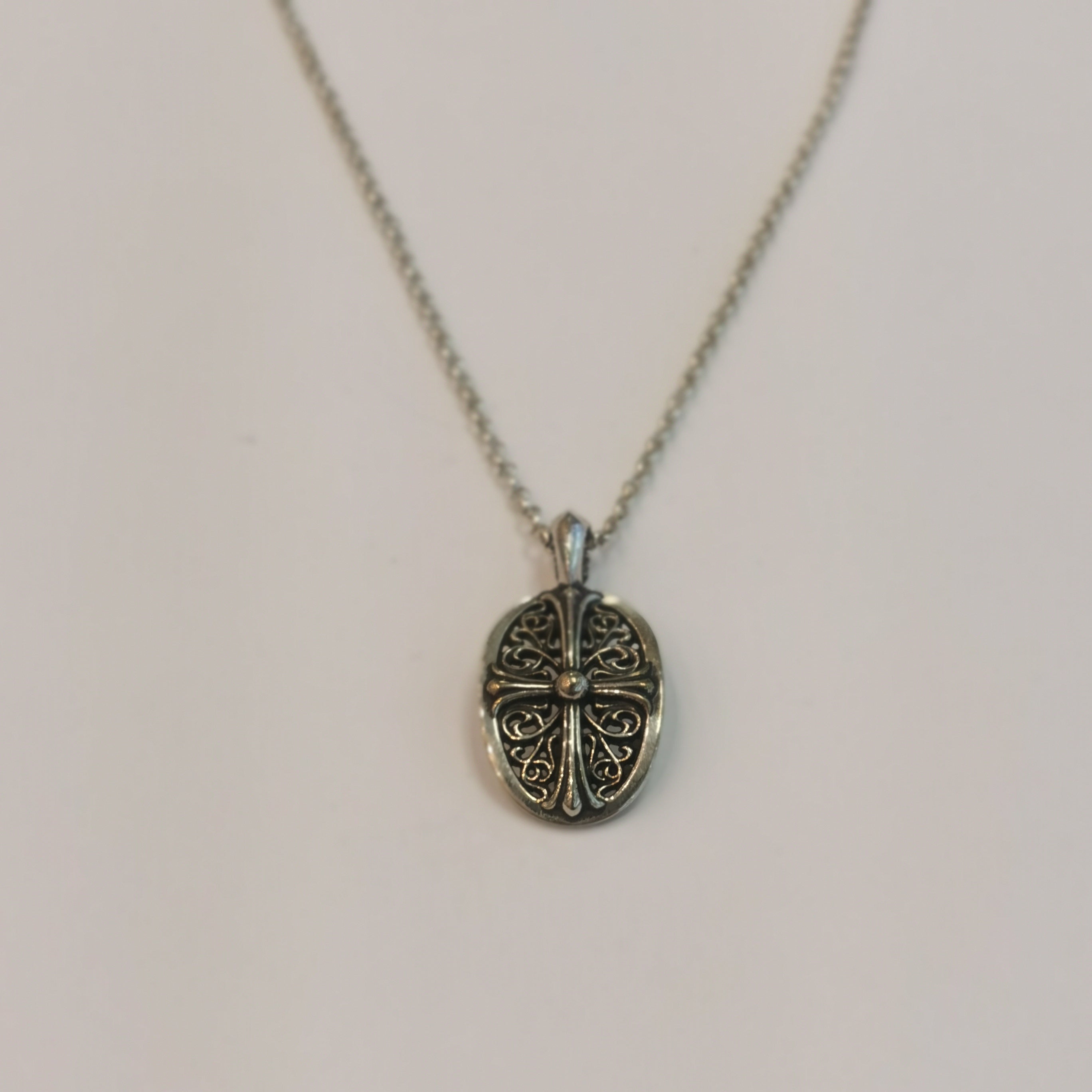 クロムハーツCHROME HEARTS CLIP CHAIN CLSC-L CHROME HEARTS PENDANT CLSC OVAL CHARM – 8pm Canada Store