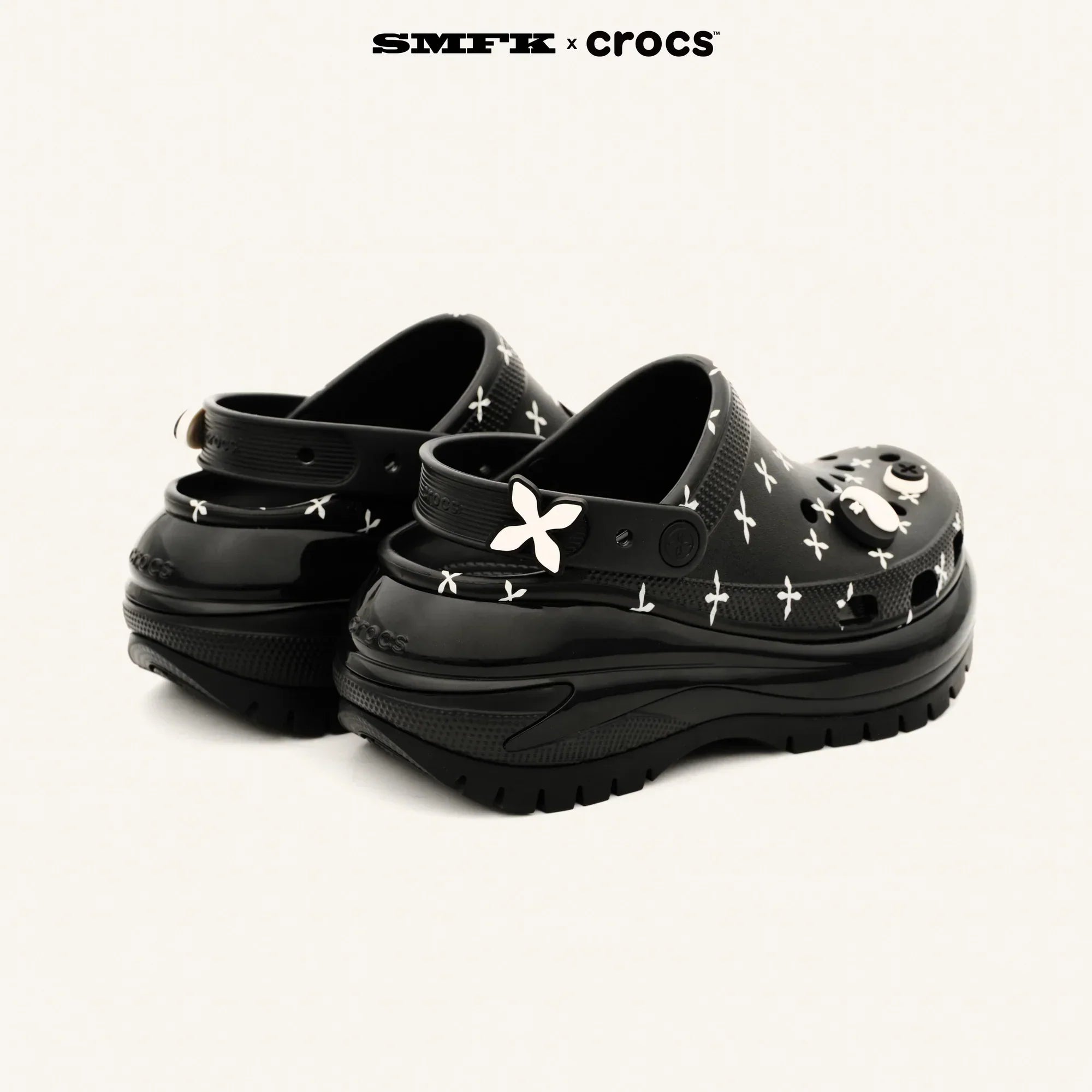 SMFK X CROCS BLACK COMPASS CLOG UNISEX – 8pm Canada Store
