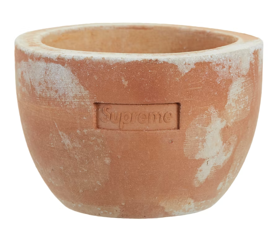 SUPREME POGGI UGO SMALL PLANTER TERRACOTTA – 8pm Canada Store SUPREME POGGI UGO SMALL PLANTER TERRACOTTA – 8pm Canada Store