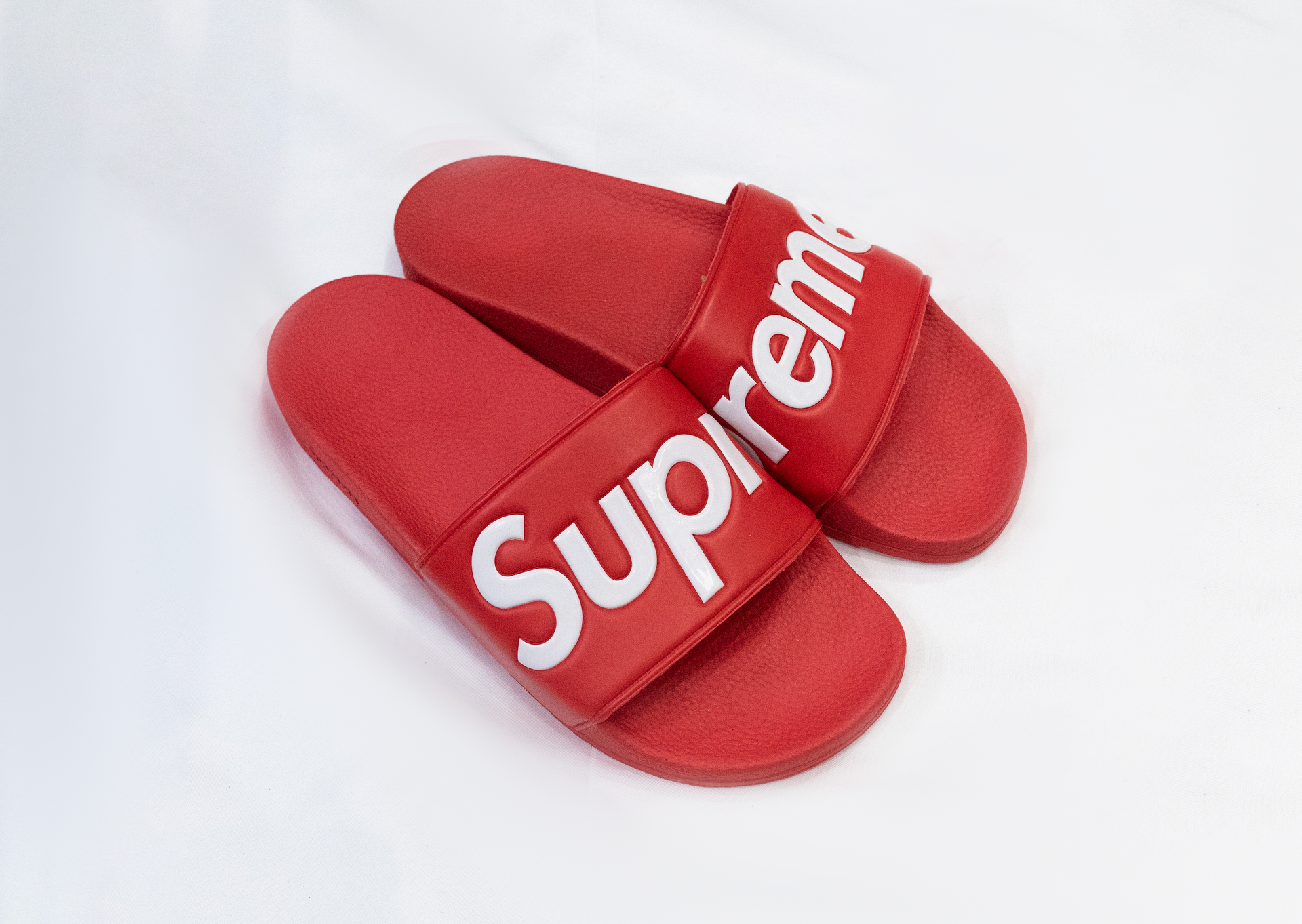 Supreme Frette Slippers Red 楽天市場】【中古】 シュプリーム